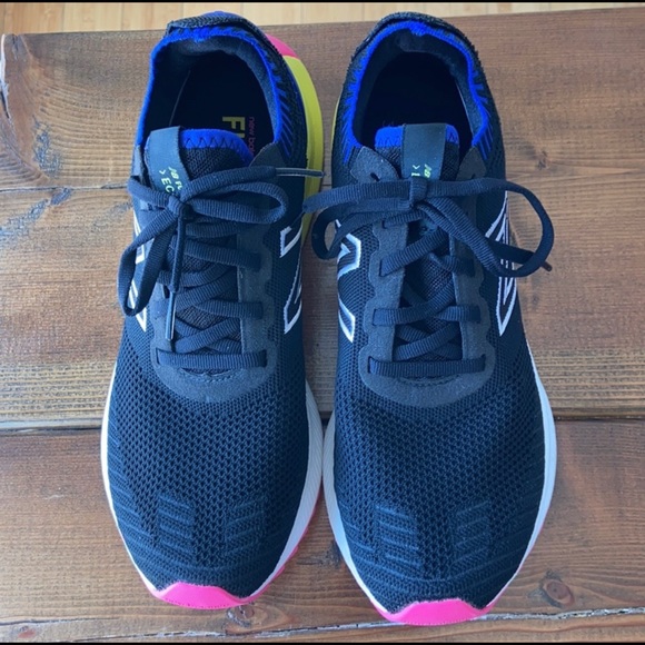 New Balance Fuelcell Echo Running Shoes Size 9 /10.5 - Picture 4 of 7